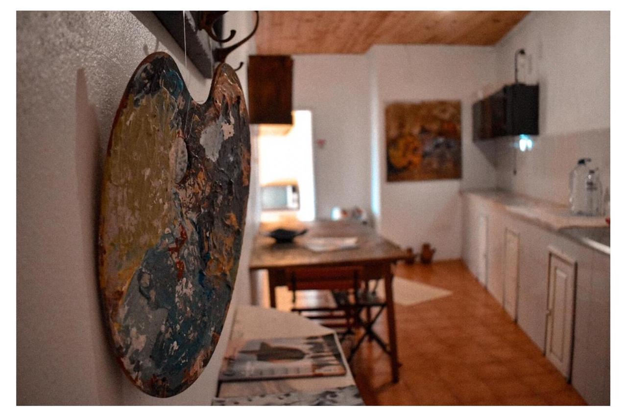Family Adams House Hostel Брага Экстерьер фото