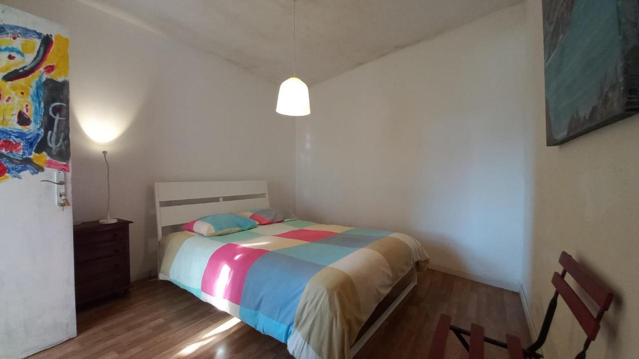 Family Adams House Hostel Брага Экстерьер фото