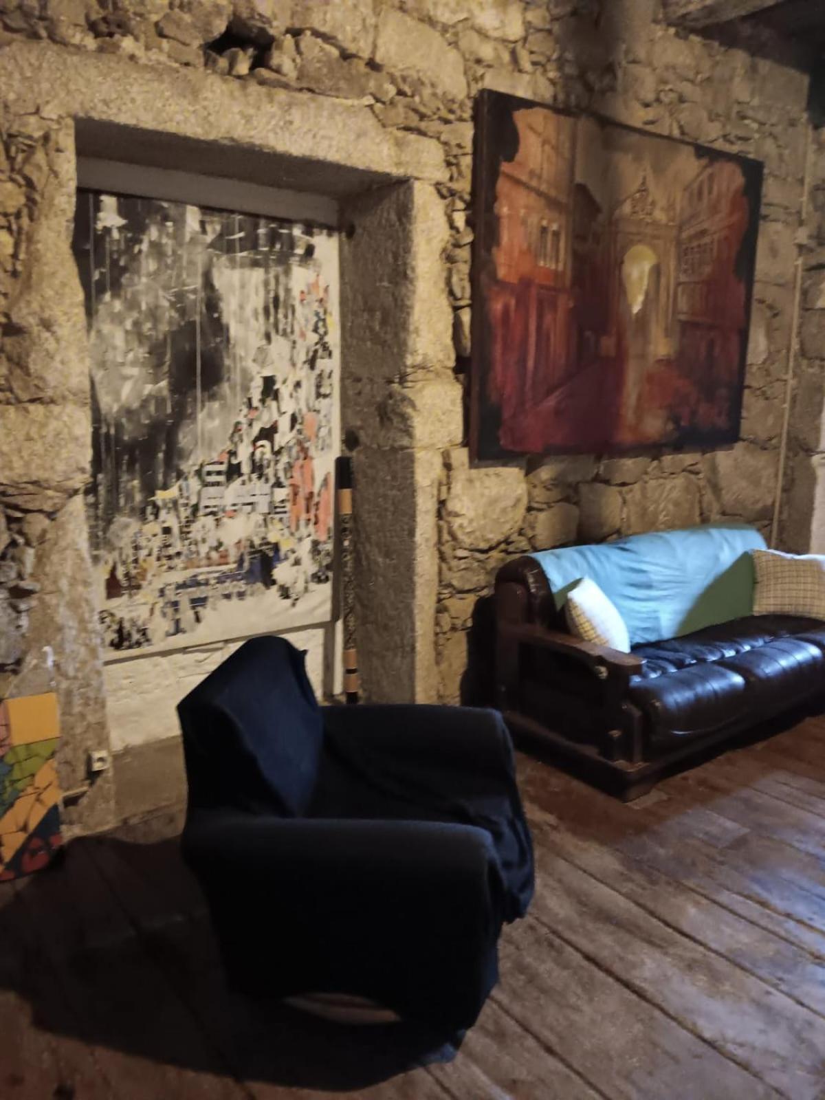 Family Adams House Hostel Брага Экстерьер фото
